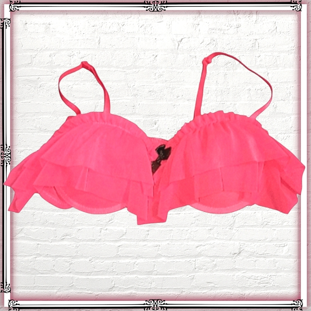 Blu Chic Hot Pink Ruffled Bra & Garter Set Size Small - Picture 3 of 6